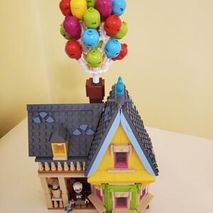 Disney LEGO Up House Built